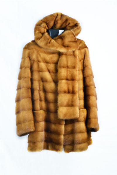 Giacca di visone golden con cappuccio